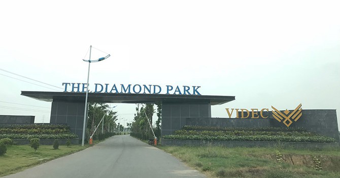 Cổng vào dự án Diamond Park Mê Linh